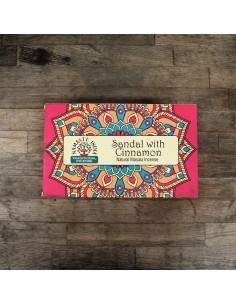 NAMASTE - Incienso Tradicional Sándalo Canela