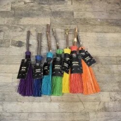 🌱 Vipartesanias - Comprar Escoba de Bruja Wicca - Envío Gratis 24h 🌞